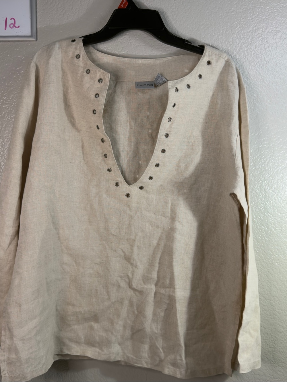 Chico's Cream Linen V-Neck Stud-Trim Tunic